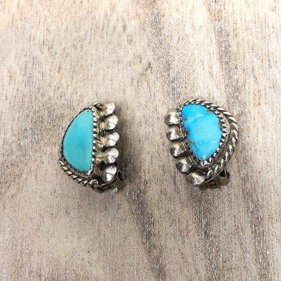 Vintage clip on Sterling Silve &turquoise earrings - Picture 2 of 8